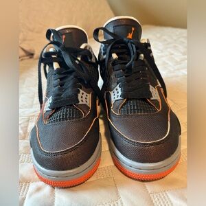 Women’s Jordan 4 Retro Starfish